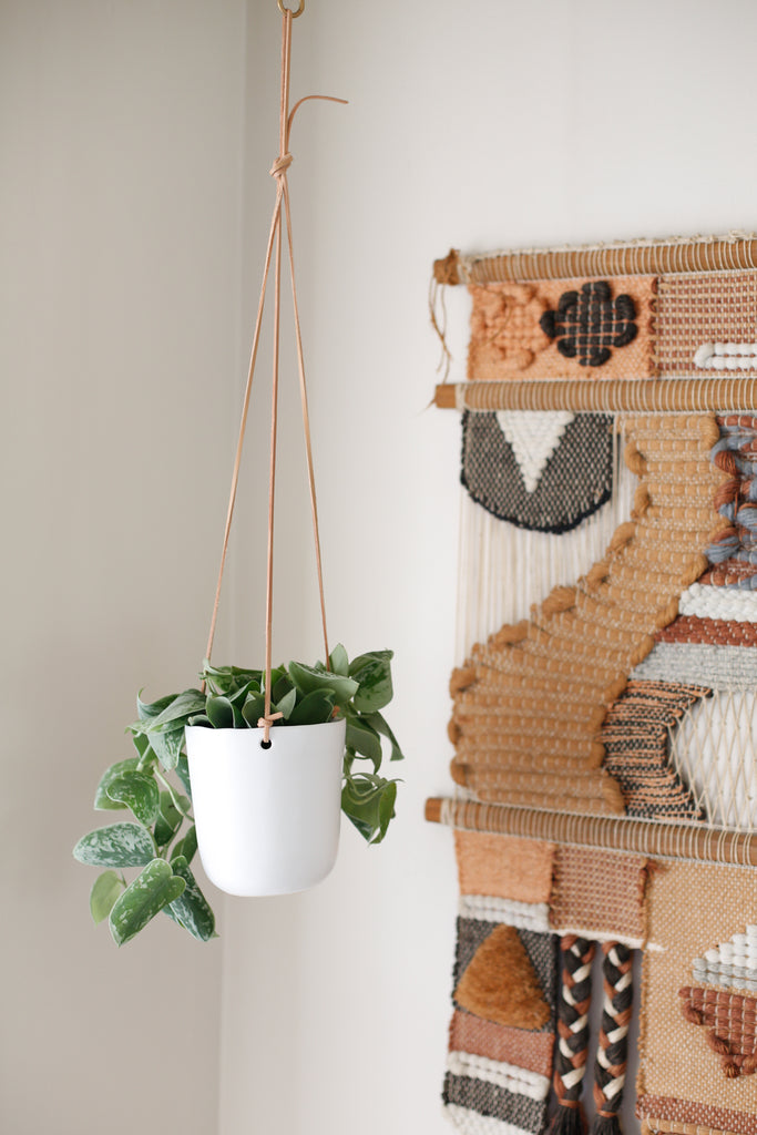 Doni Hanging Pot