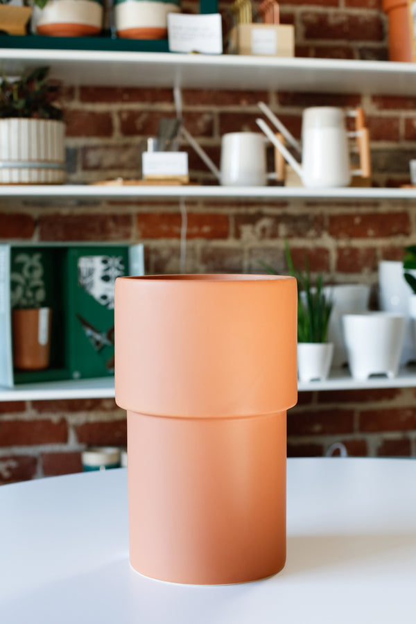 Sedona Pedestal Planter